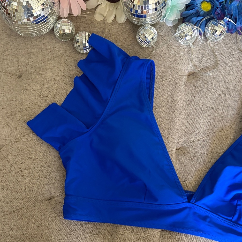 Royal Blue Ruffle Sleeve V-Neck Bikini Top - Picture 2 of 9